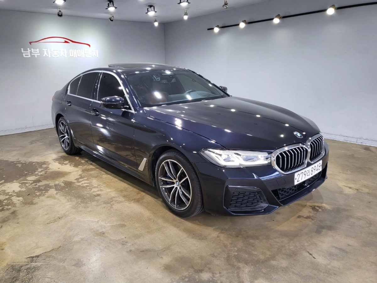 BMW 5-SERIES G30