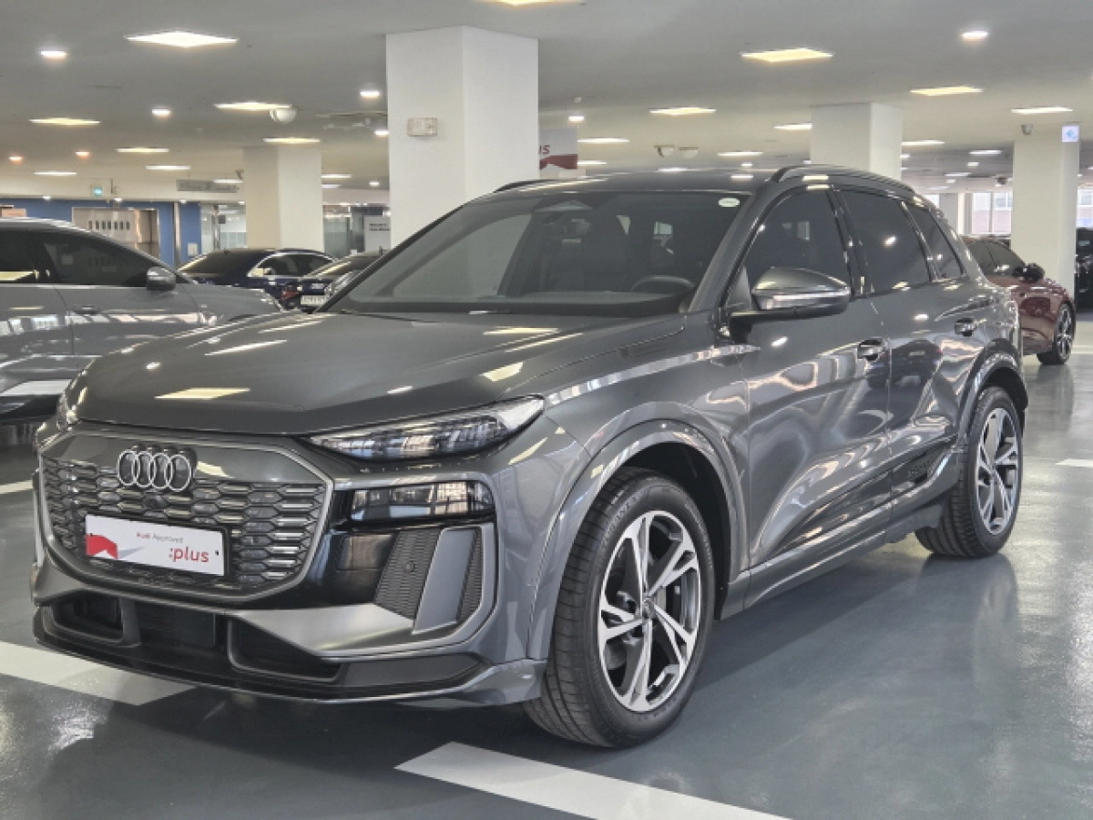 AUDI Q6 E-TRON GF  2025