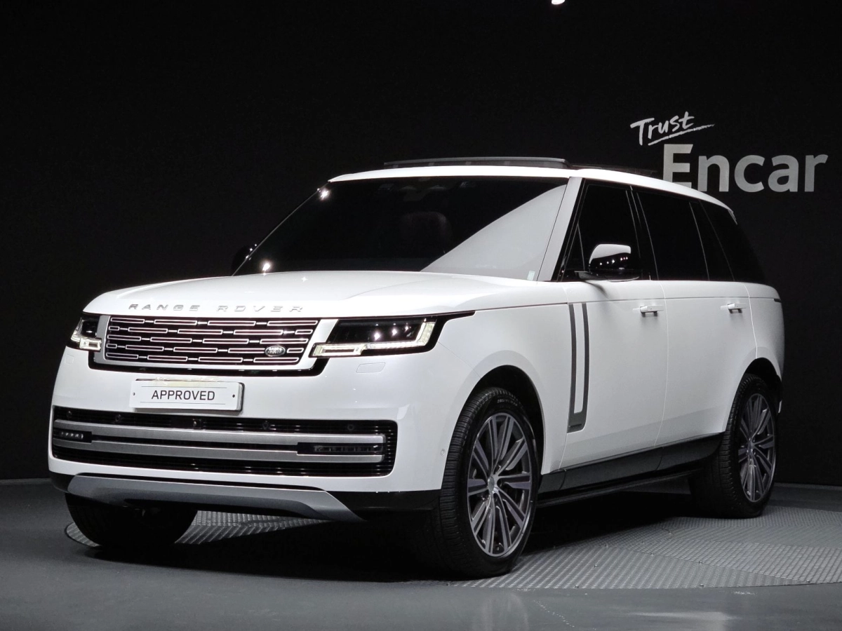 LAND ROVER RANGE ROVER 2024