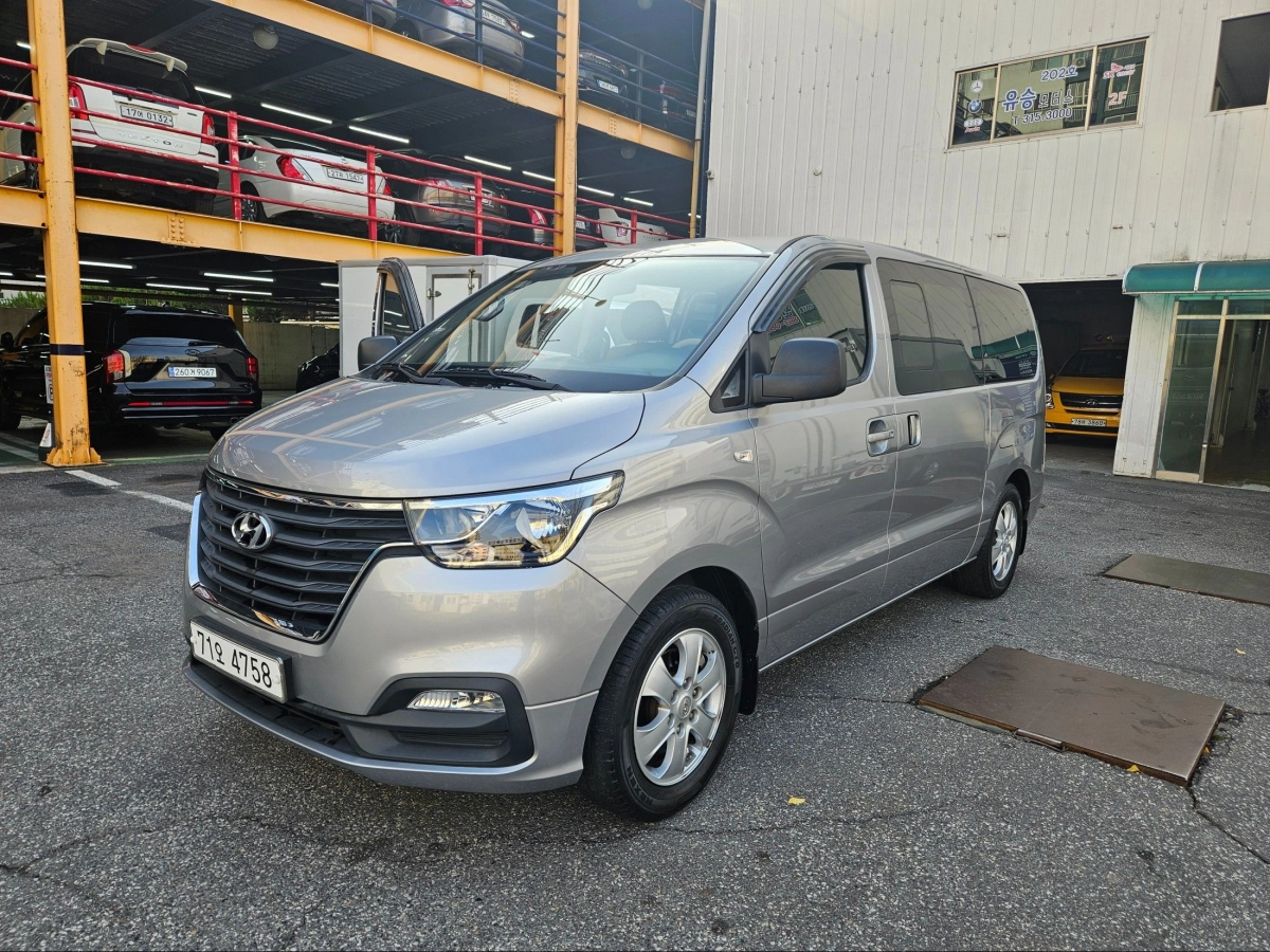 HYUNDAI STAREX GRAND 2019