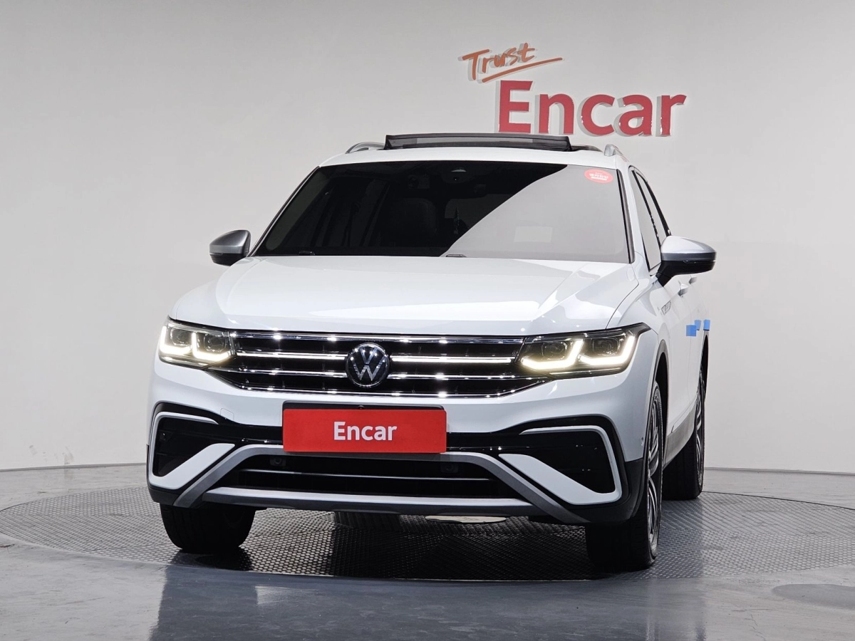 VOLKSWAGEN TIGUAN ALLSPACE