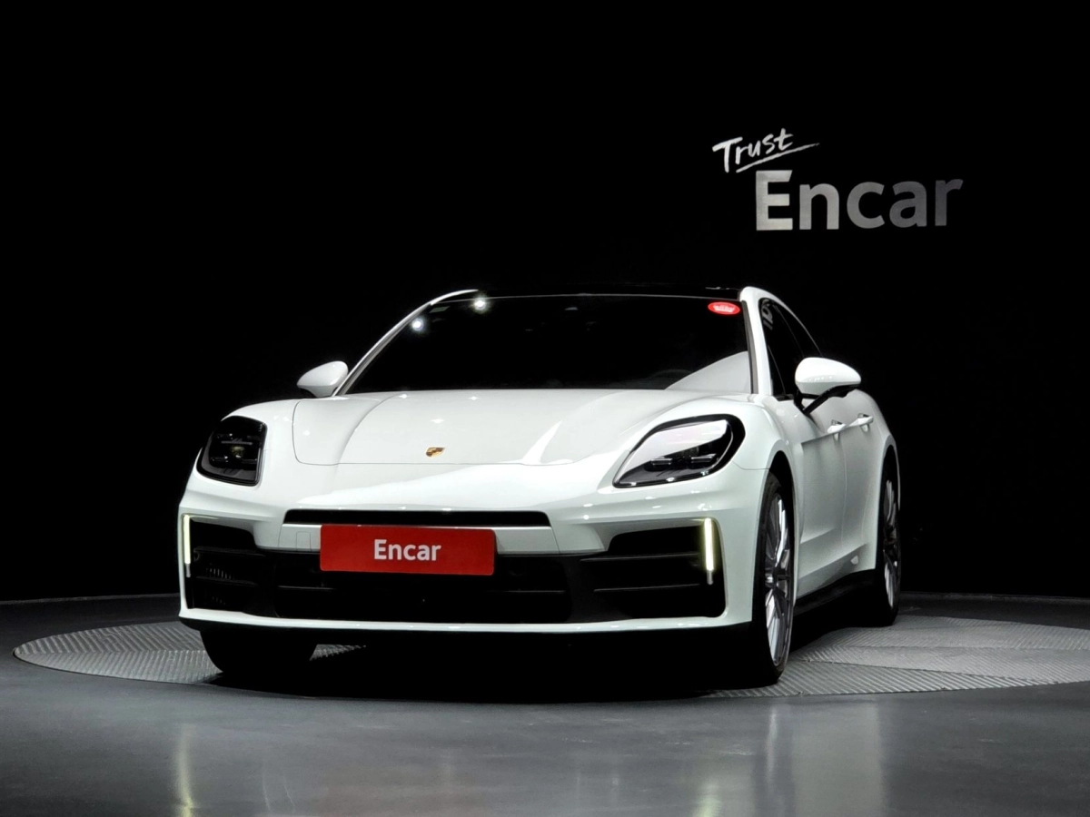 PORSCHE PANAMERA 972