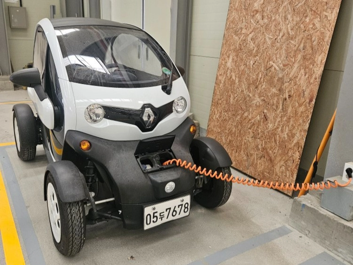 SAMSUNG TWIZY 2020