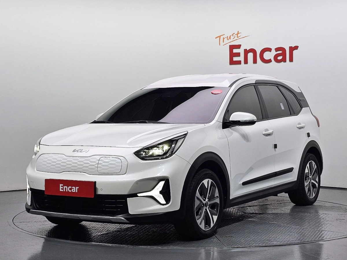 KIA NIRO PLUS