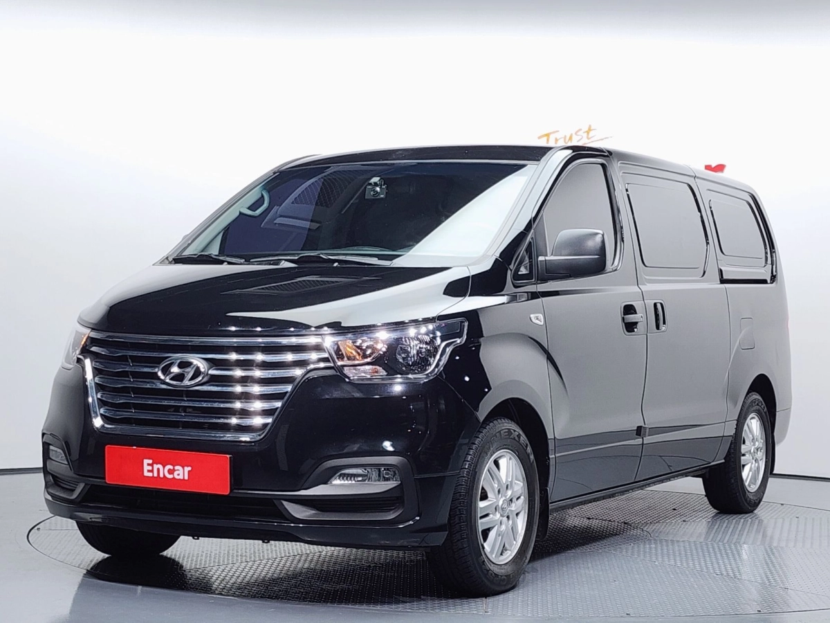 HYUNDAI STAREX GRAND