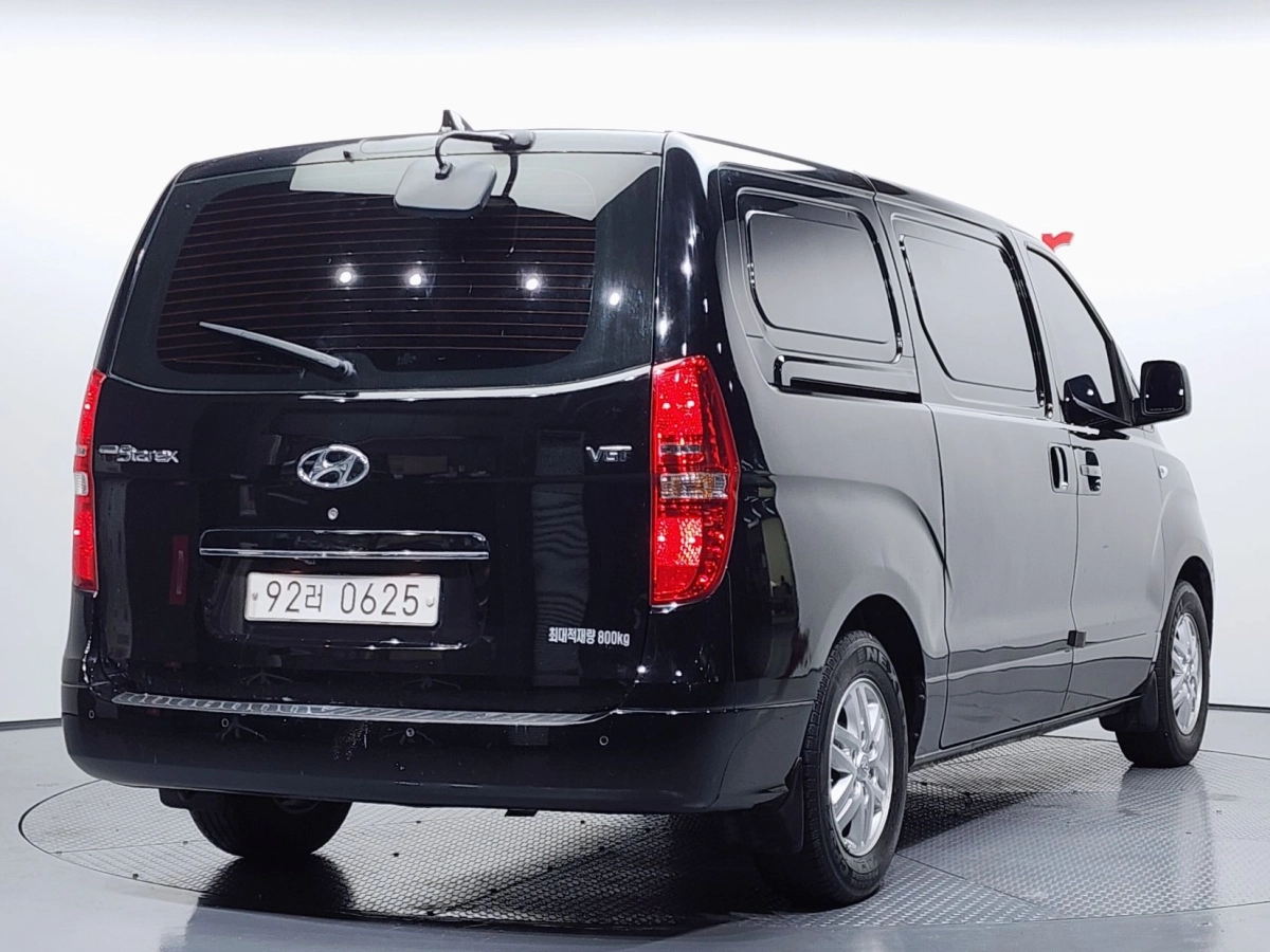 HYUNDAI STAREX GRAND