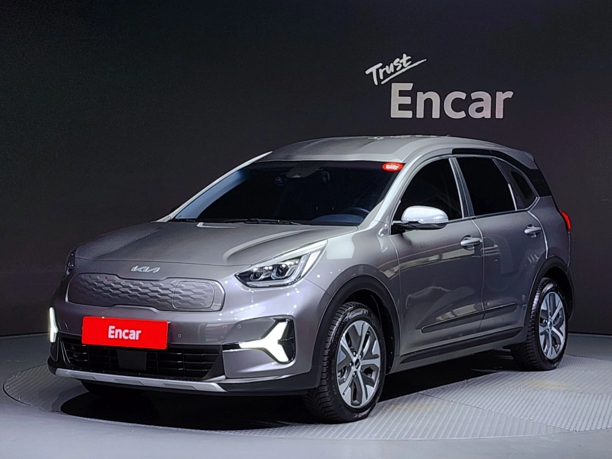 KIA NIRO PLUS