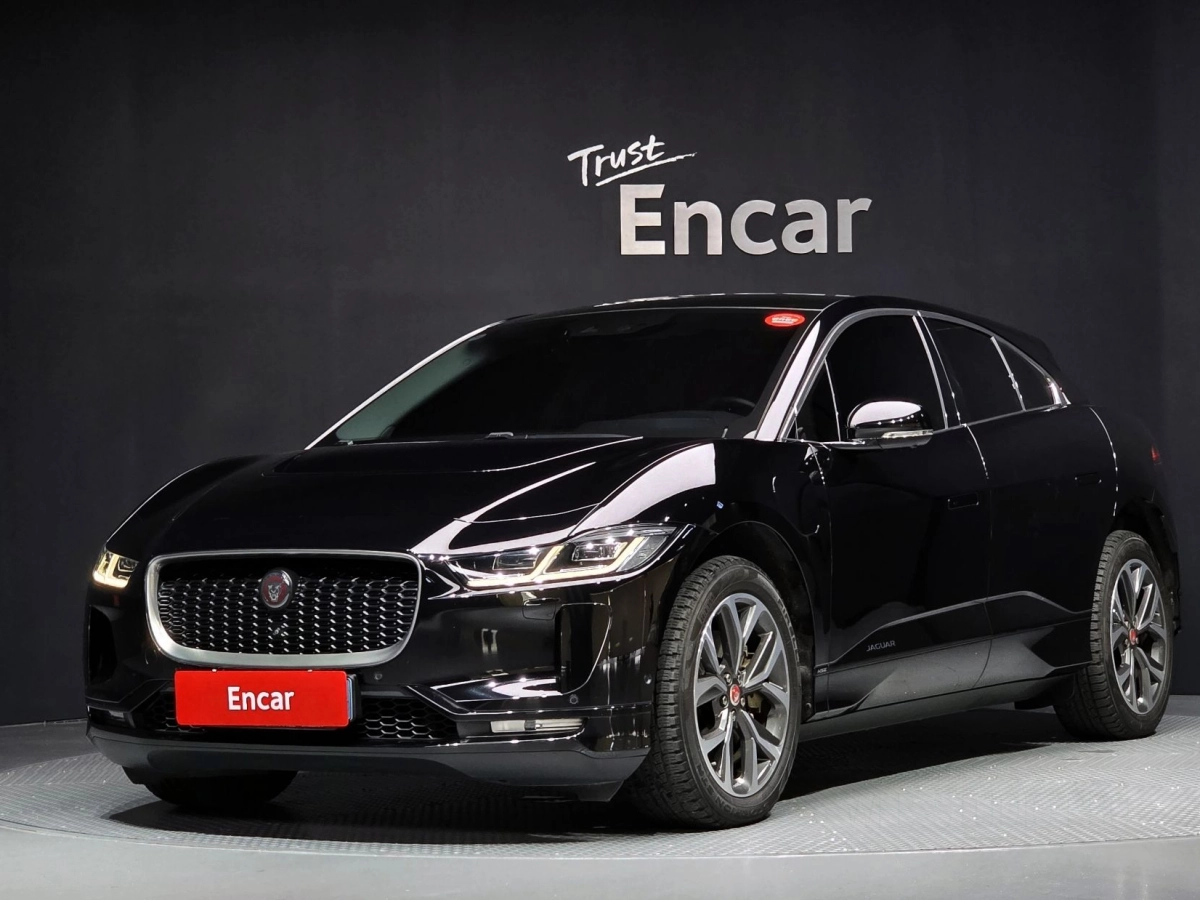 JAGUAR I-PACE
