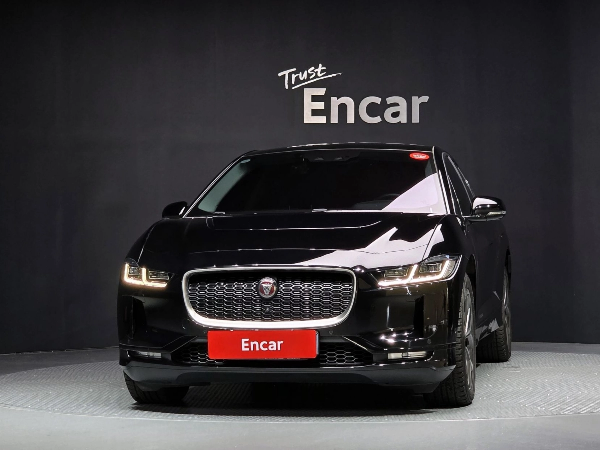 JAGUAR I-PACE