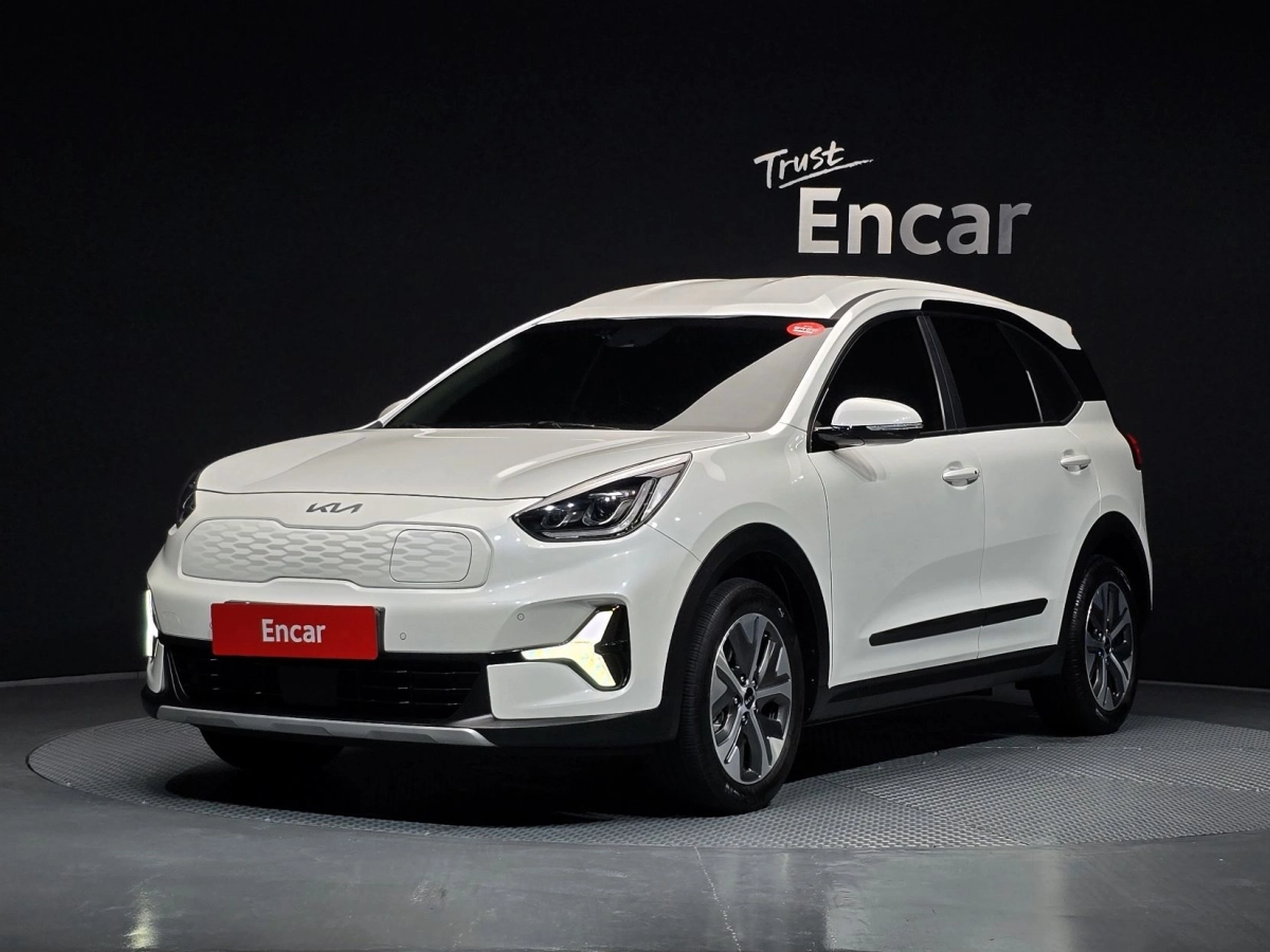 KIA NIRO PLUS