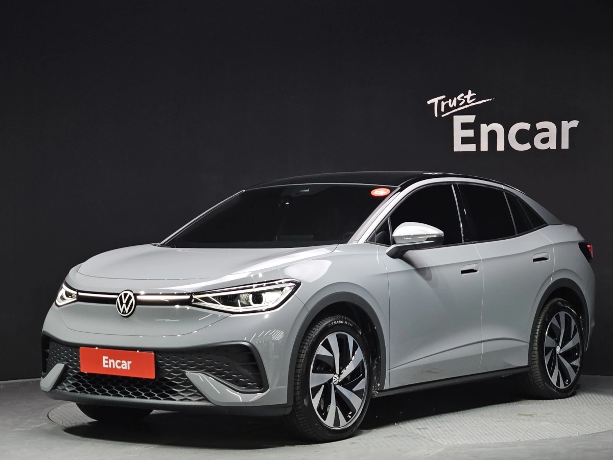 VOLKSWAGEN ID.5