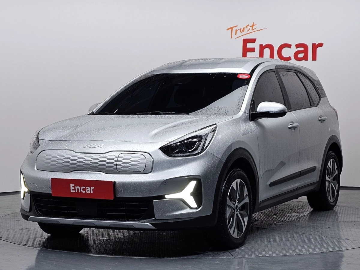 KIA NIRO PLUS
