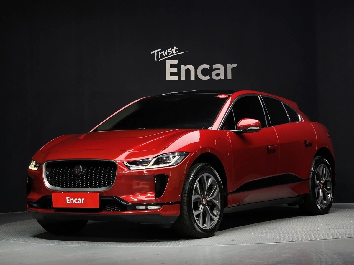 JAGUAR I-PACE