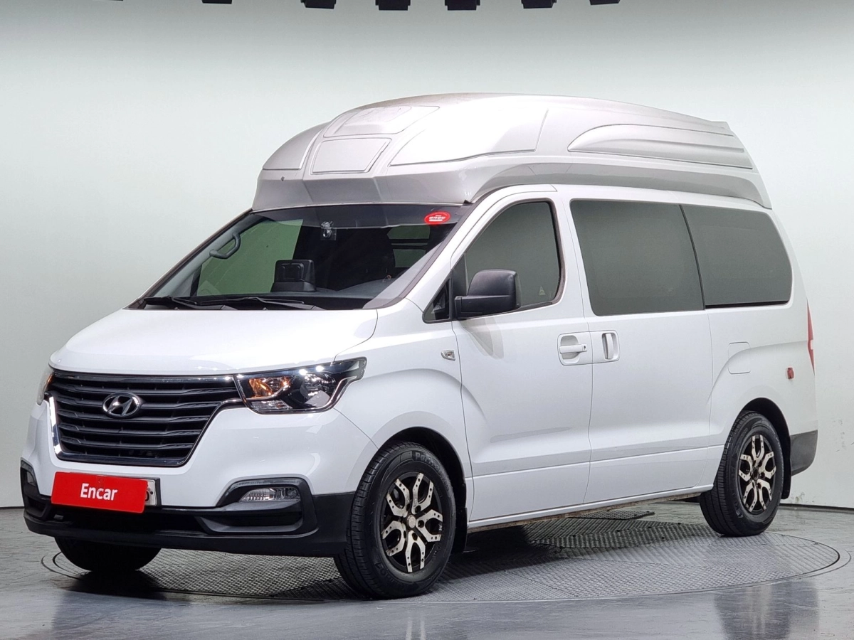 HYUNDAI STAREX GRAND  2021