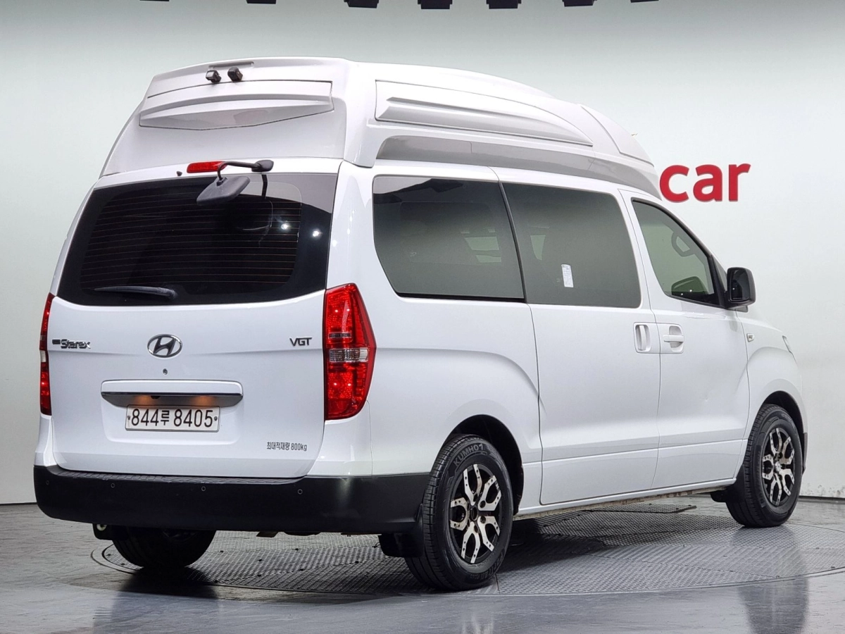 HYUNDAI STAREX GRAND