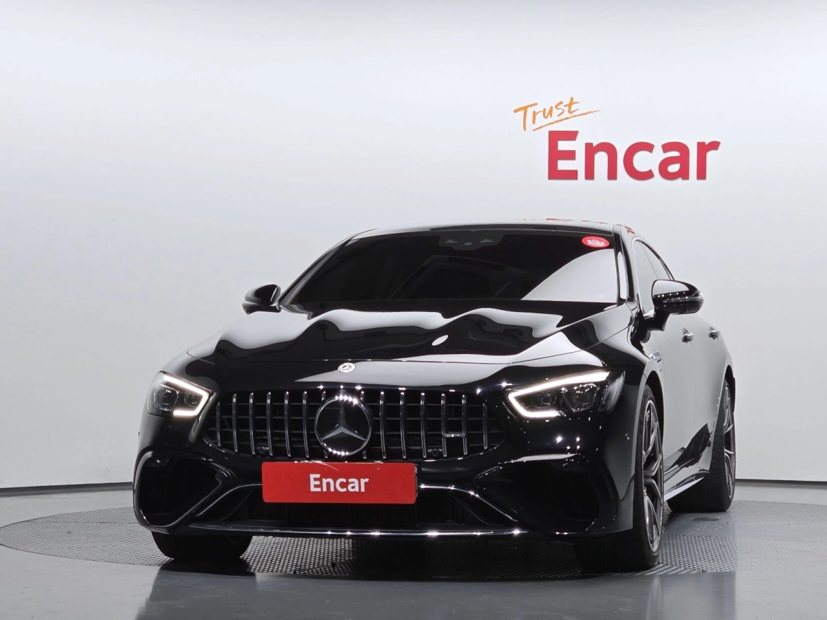 MERCEDES BENZ AMG GT