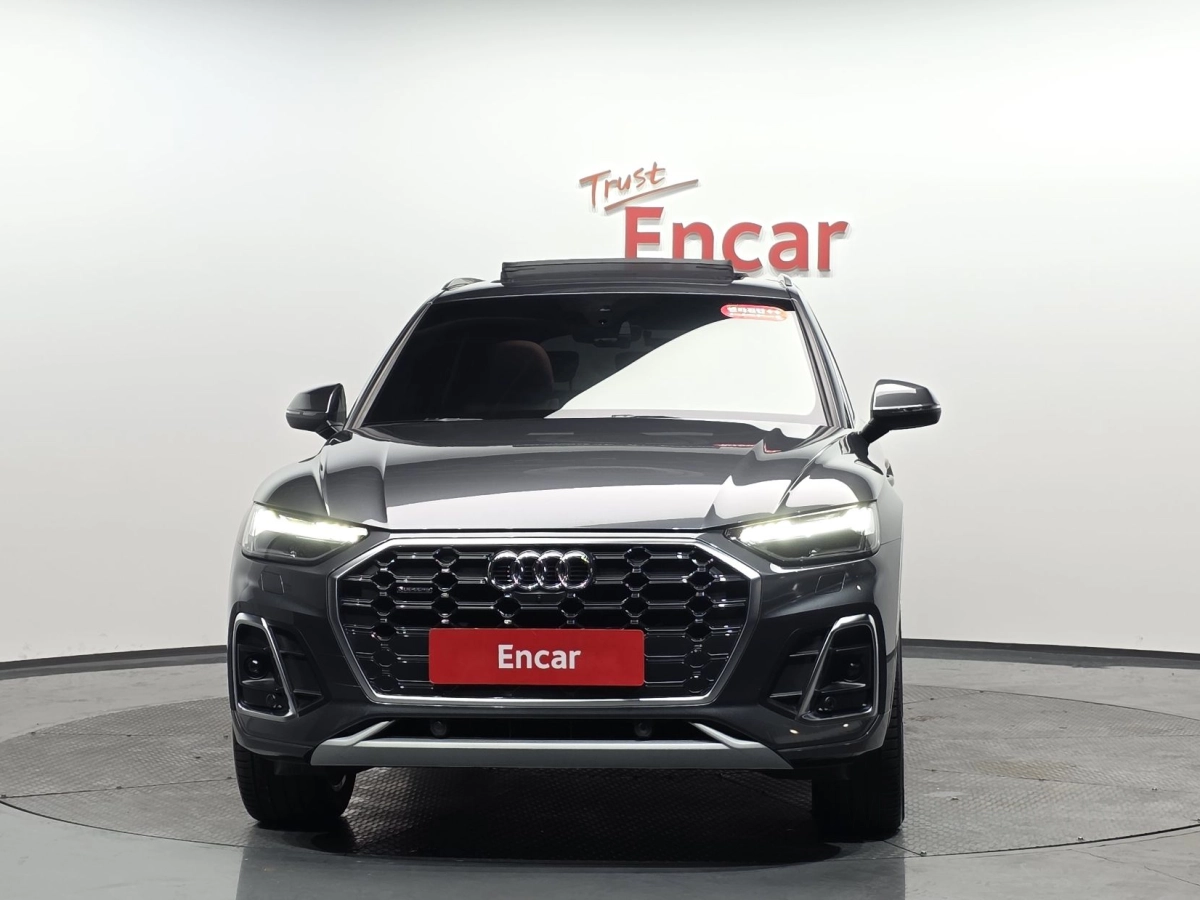 AUDI Q5 FY