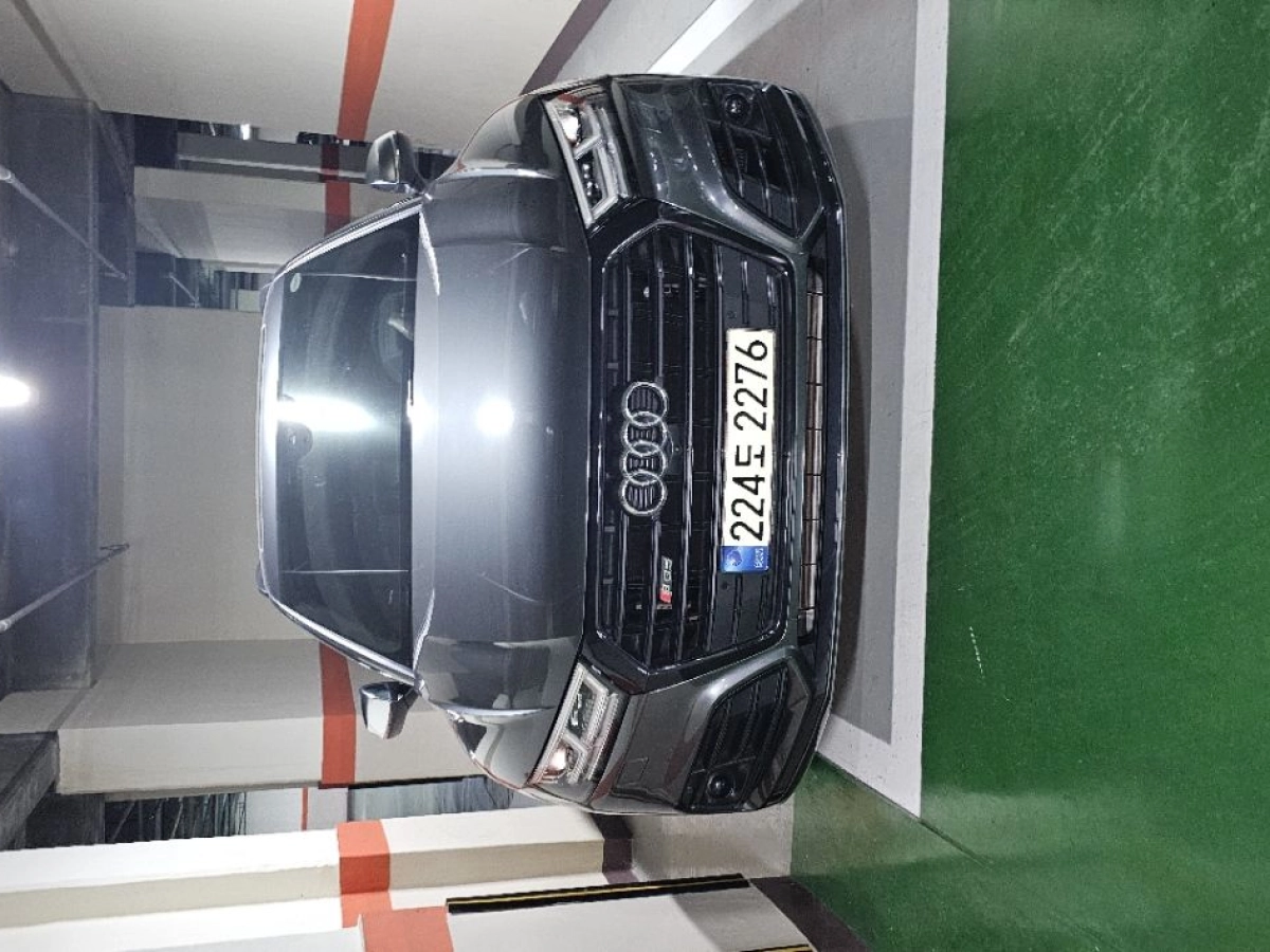 AUDI SQ5 FY