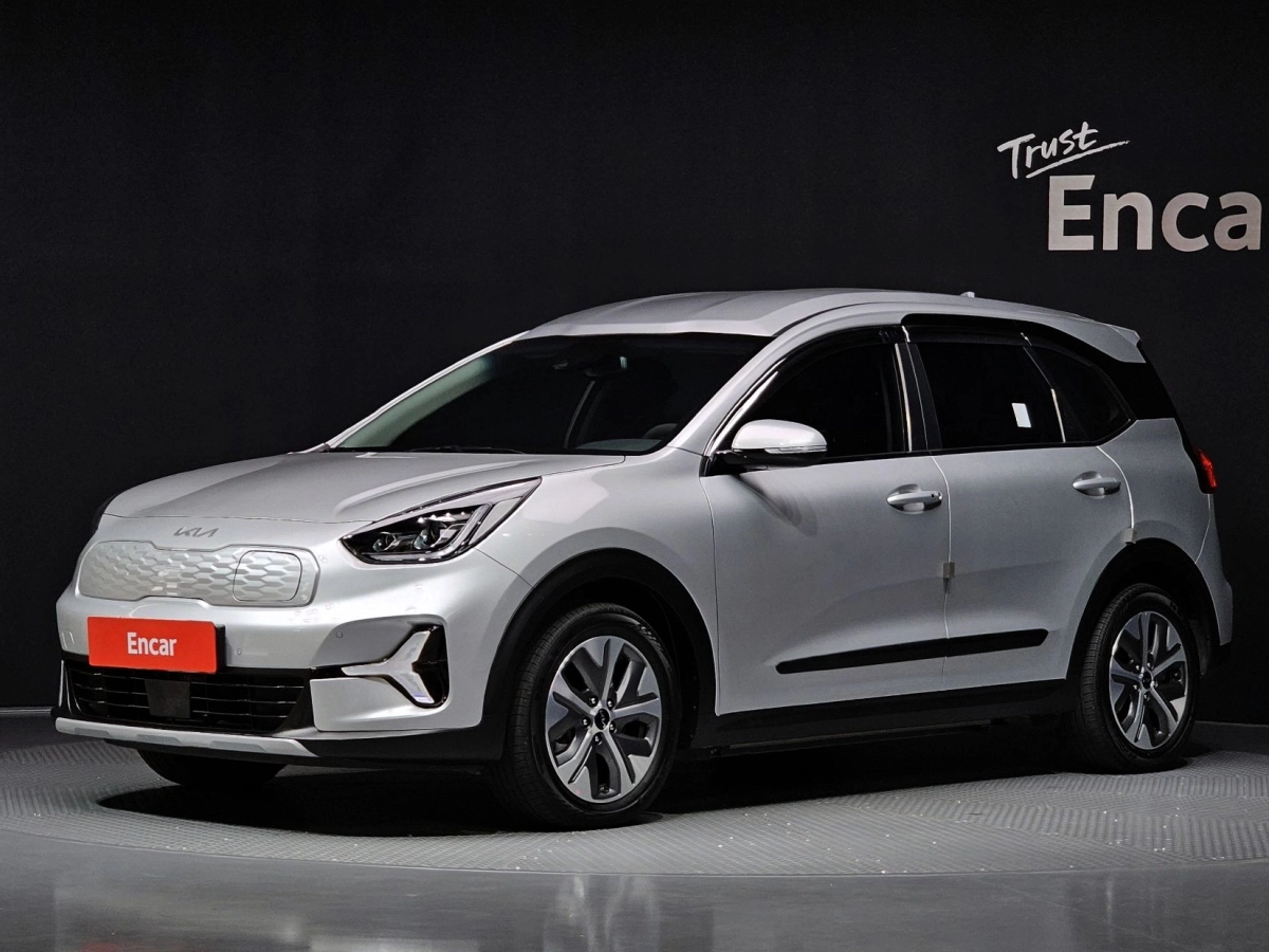 KIA NIRO PLUS