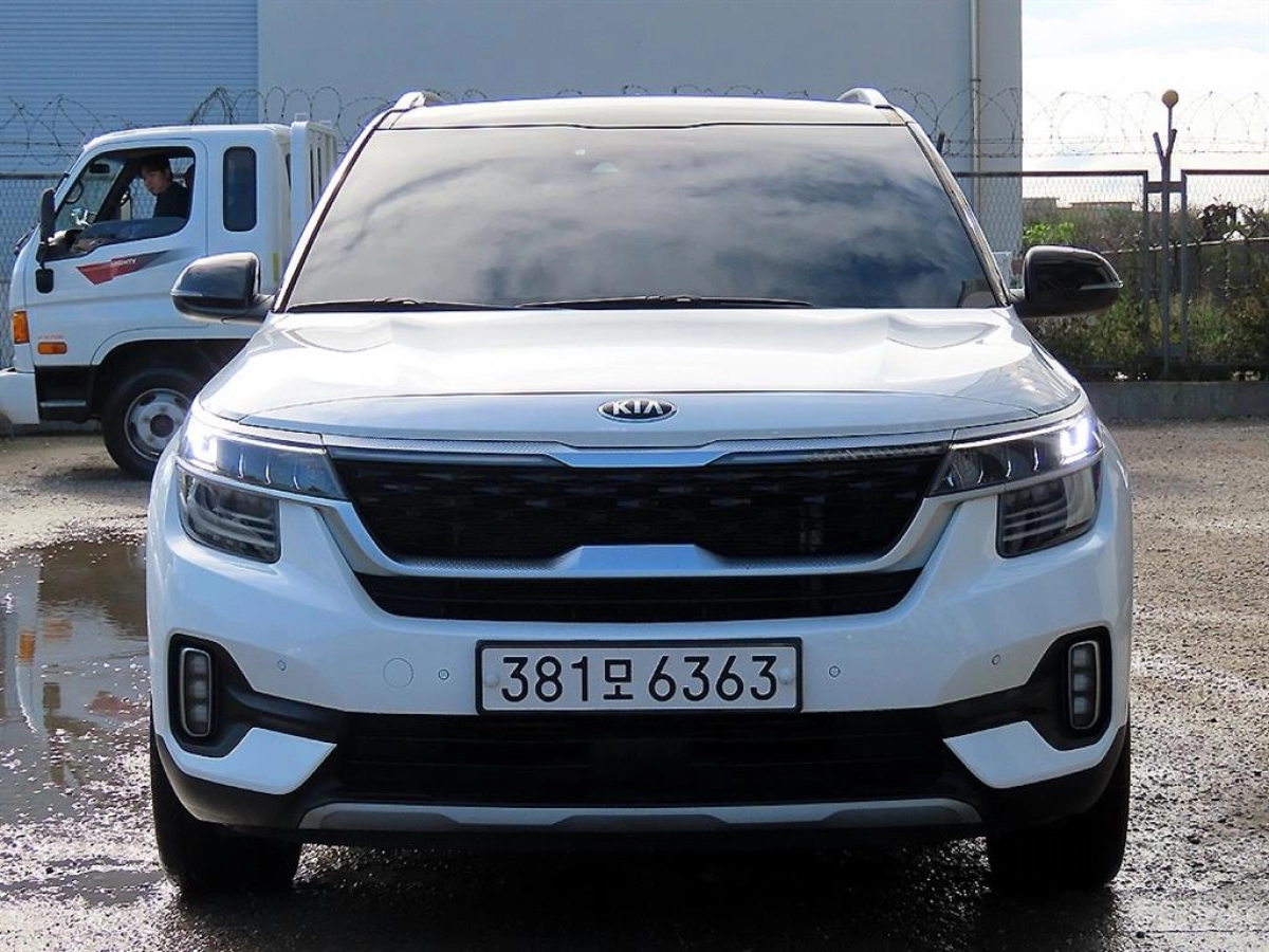 KIA SELTOS  2021