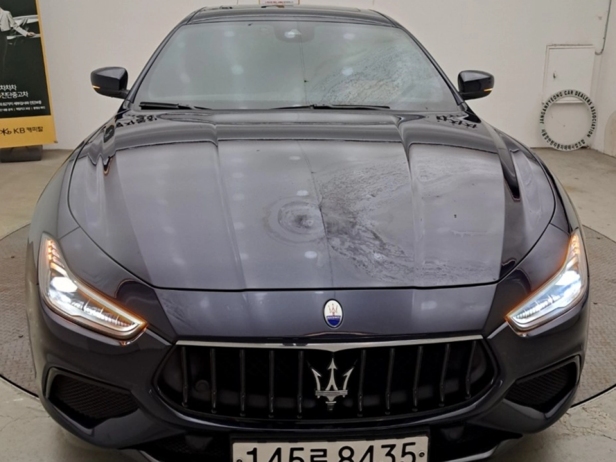 MASERATI GHIBLI