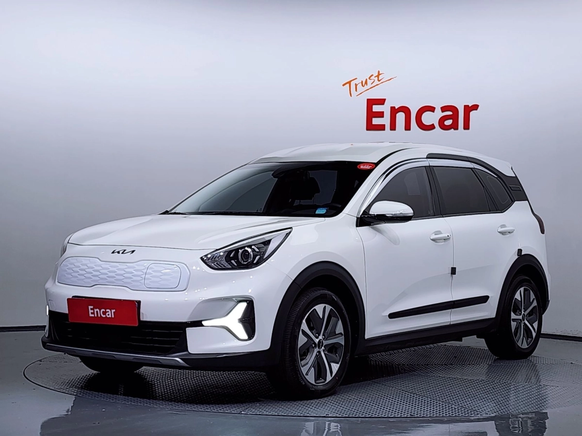 KIA NIRO PLUS