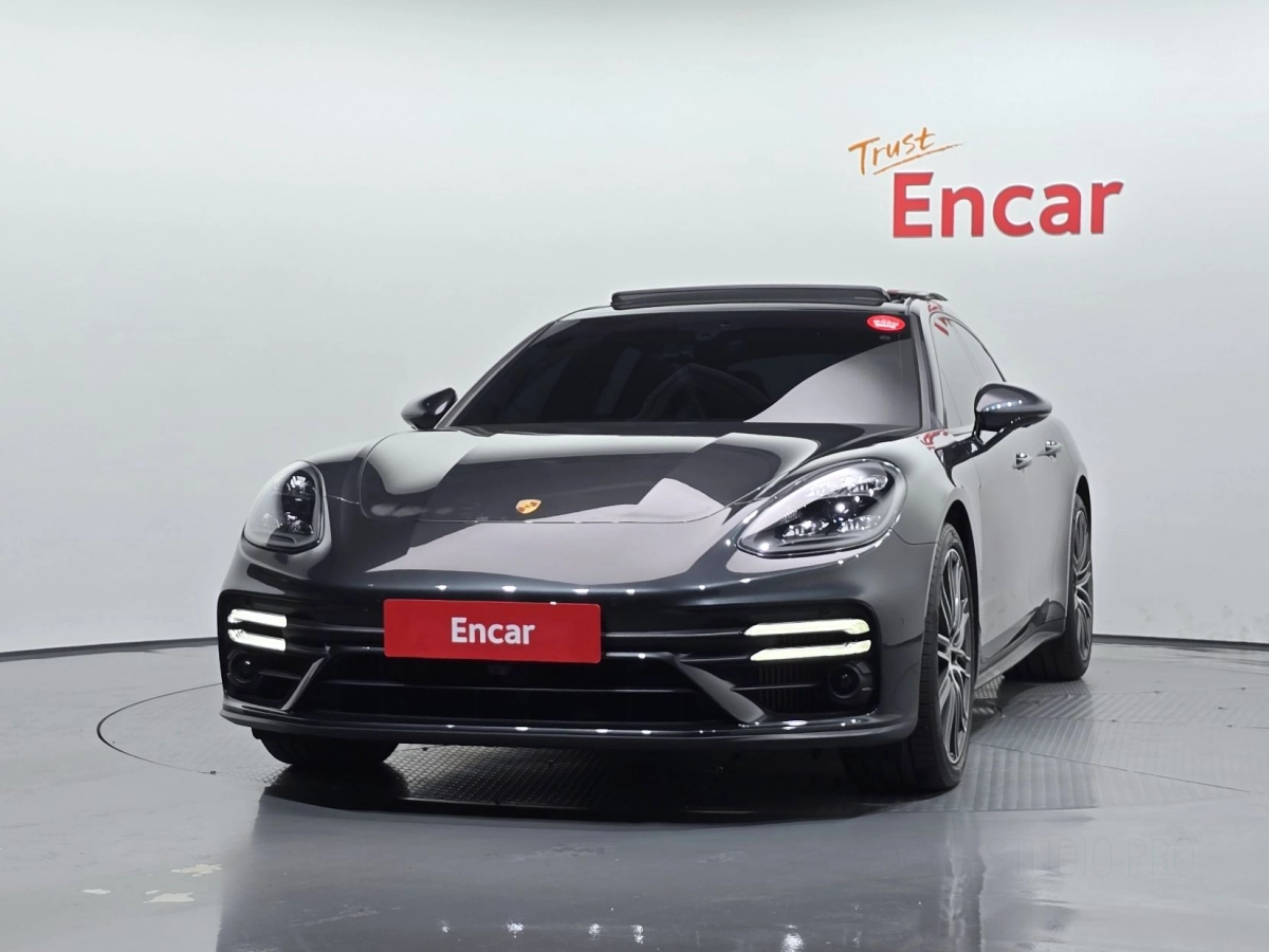 PORSCHE PANAMERA 971