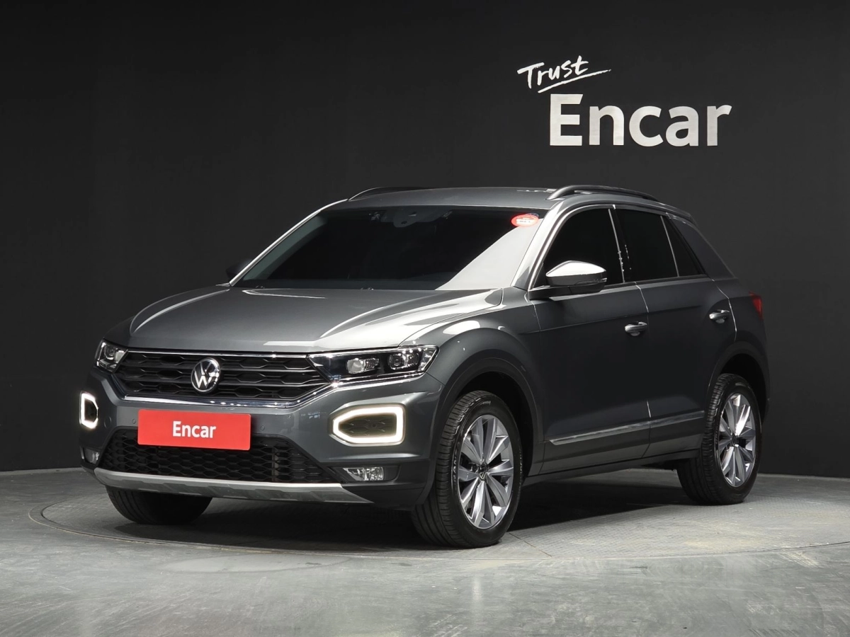 VOLKSWAGEN T-ROC 2021