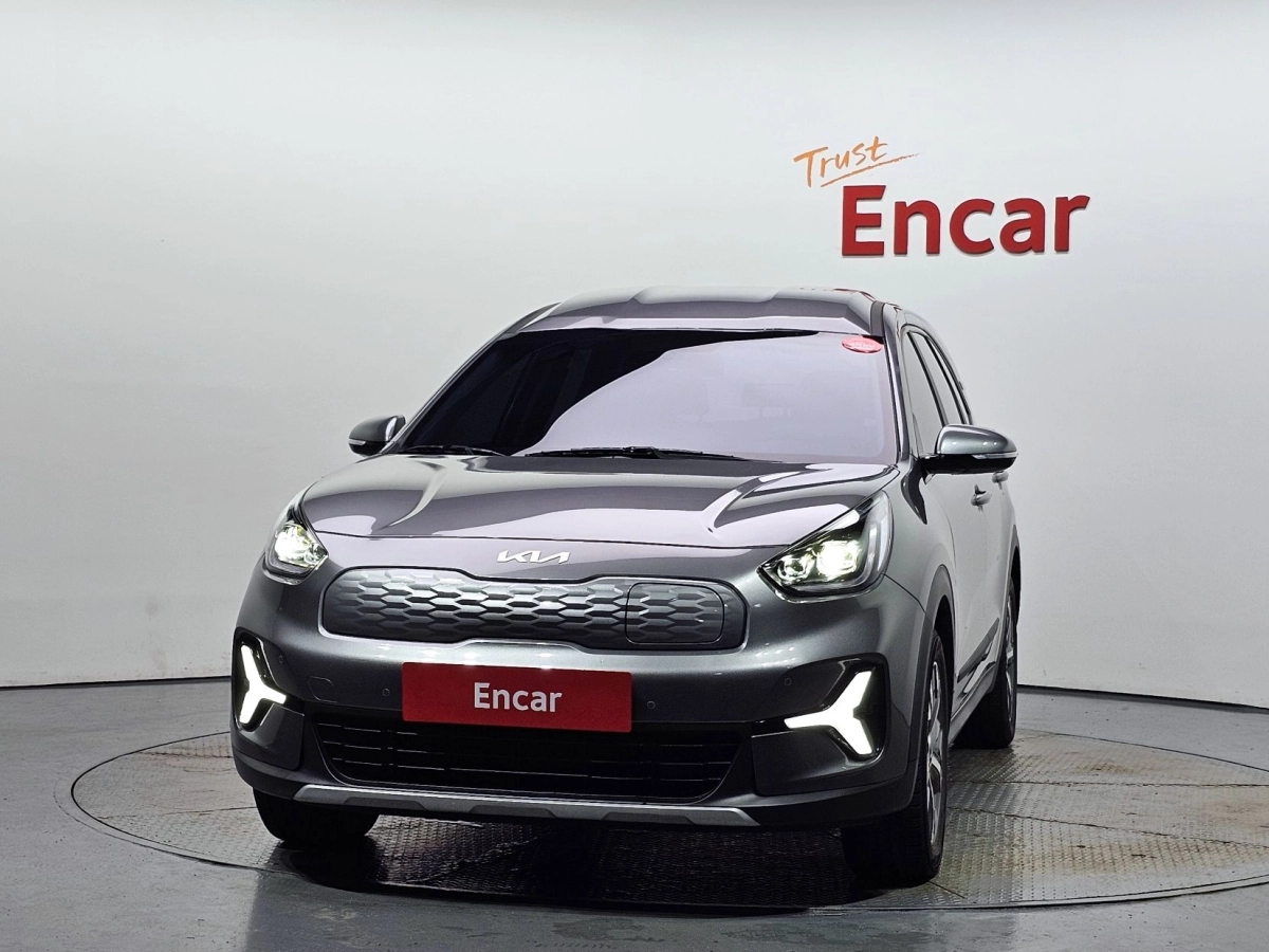 KIA NIRO PLUS
