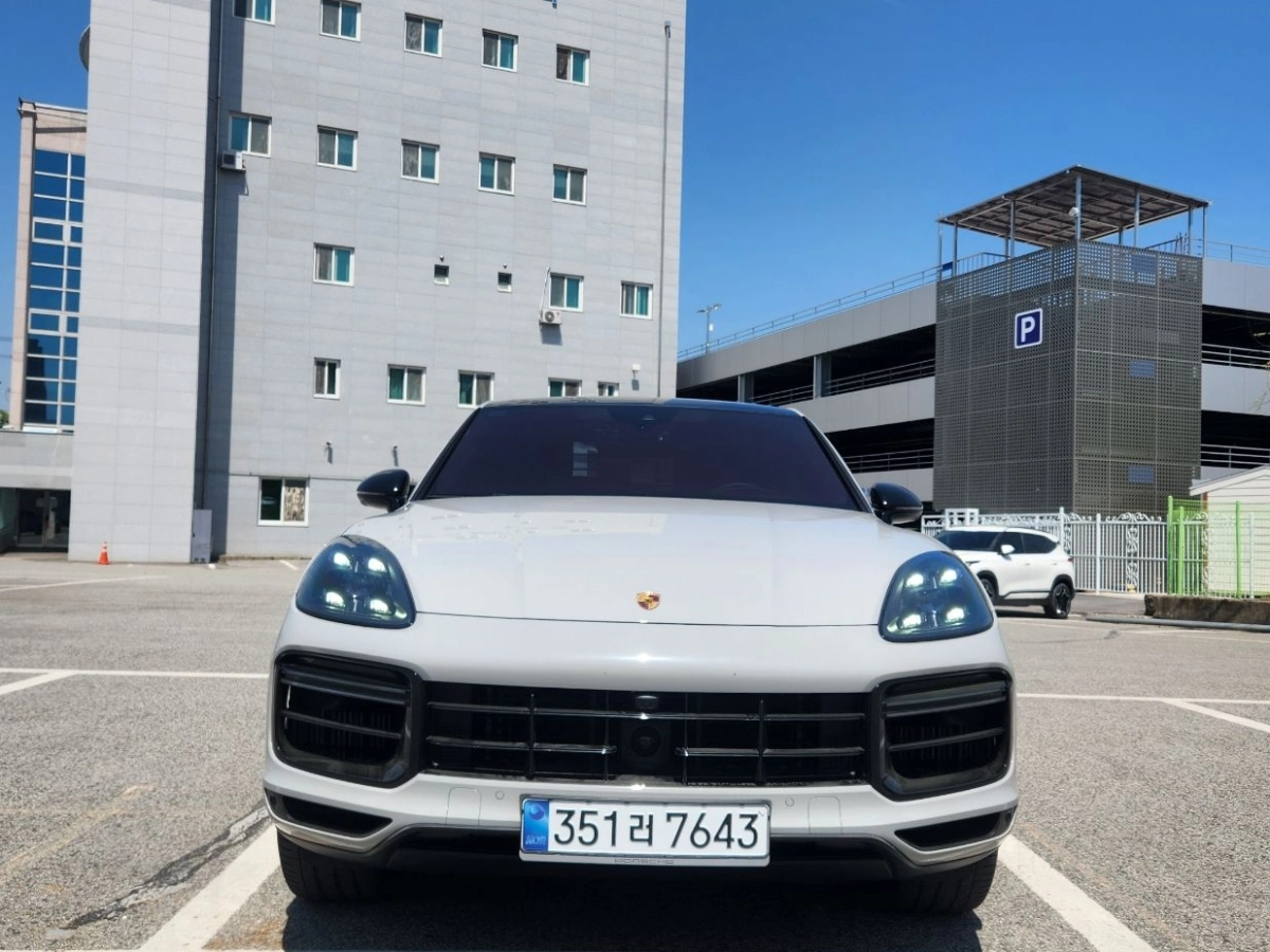 PORSCHE CAYENNE PO536