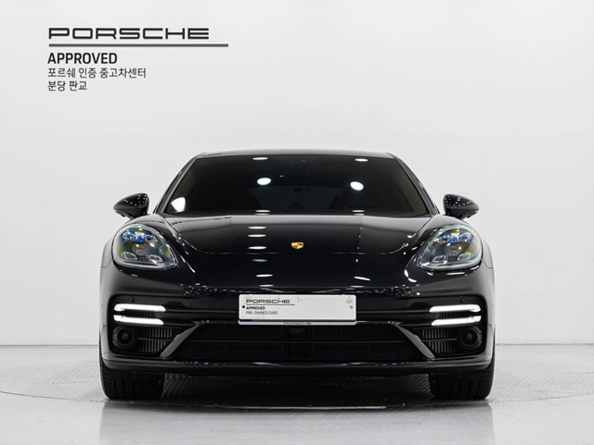 PORSCHE PANAMERA 971