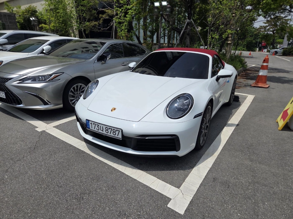 PORSCHE 911 992  2020