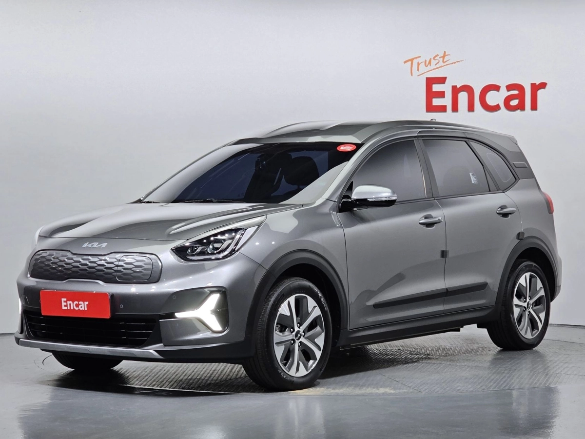 KIA NIRO PLUS