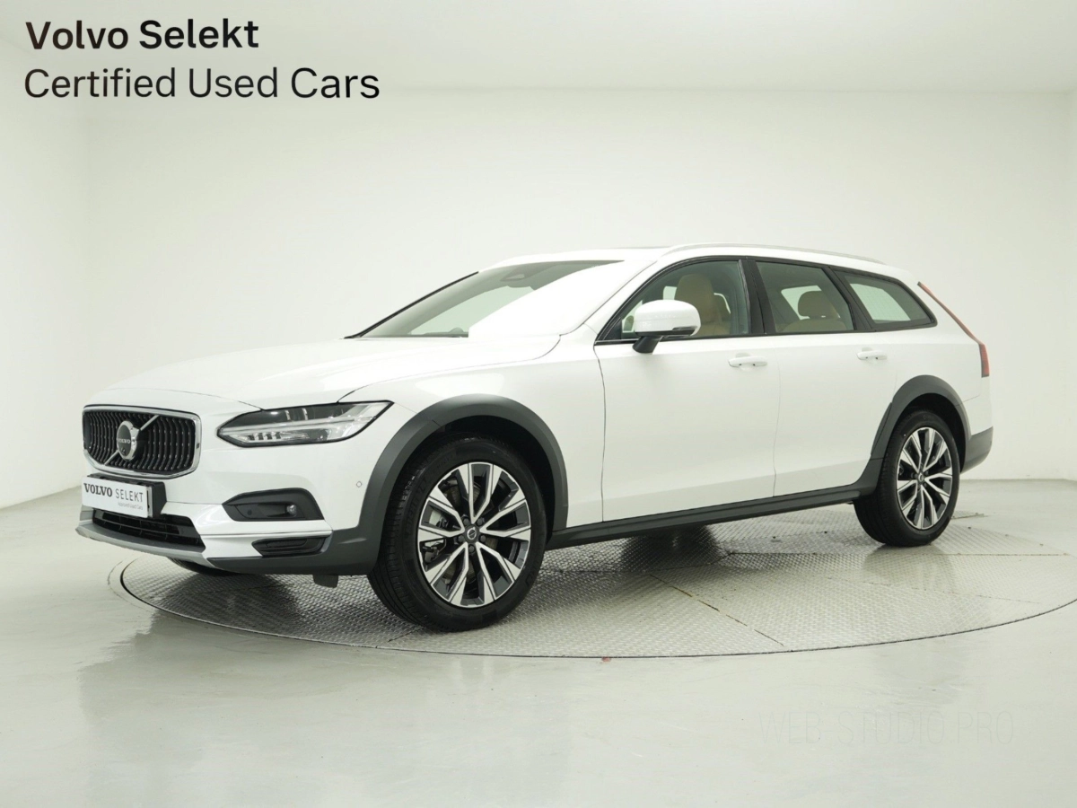 VOLVO V90 CROSS COUNTRY