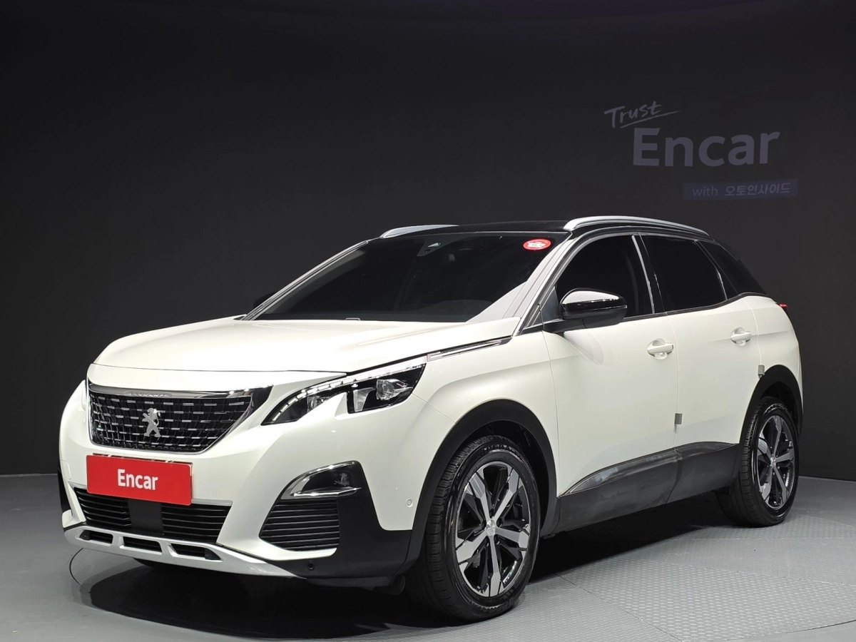PEUGEOT 3008  2020