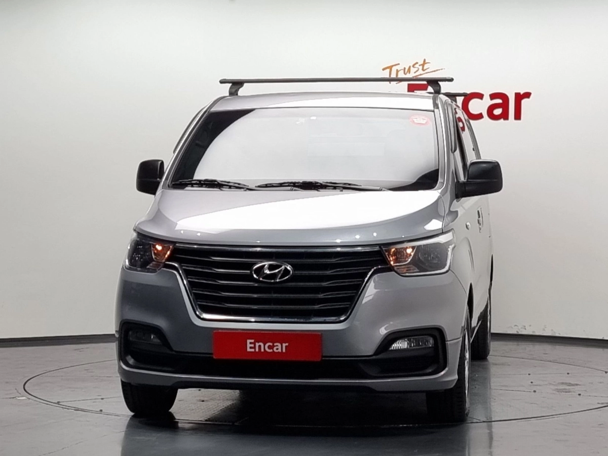 HYUNDAI STAREX GRAND