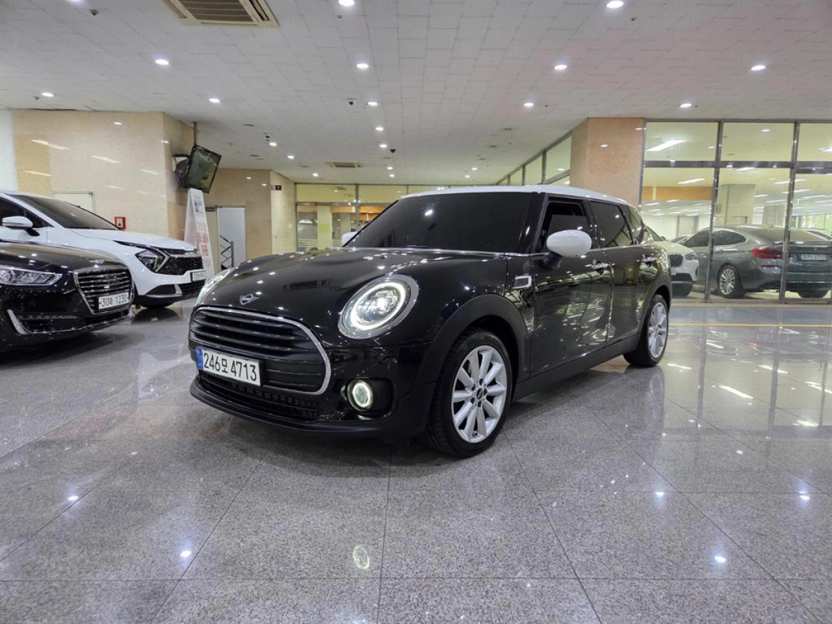 MINI CLUBMAN COOPER