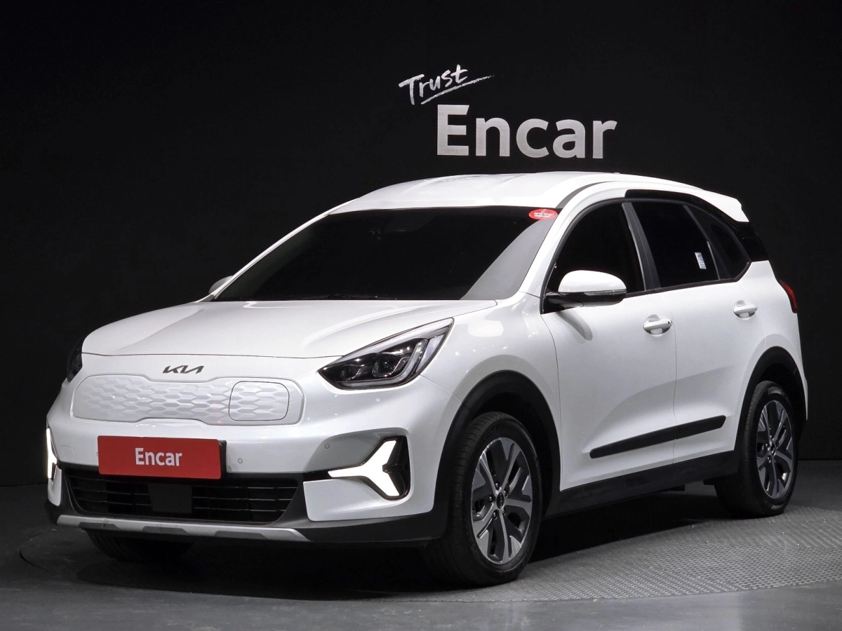 KIA NIRO PLUS