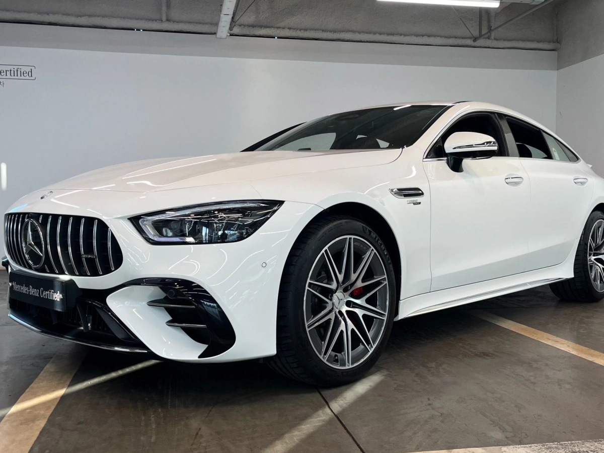 MERCEDES BENZ AMG GT