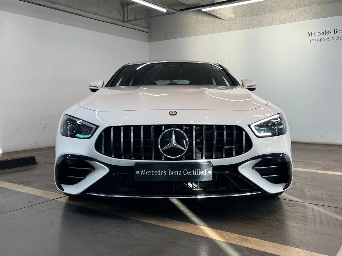 MERCEDES BENZ AMG GT