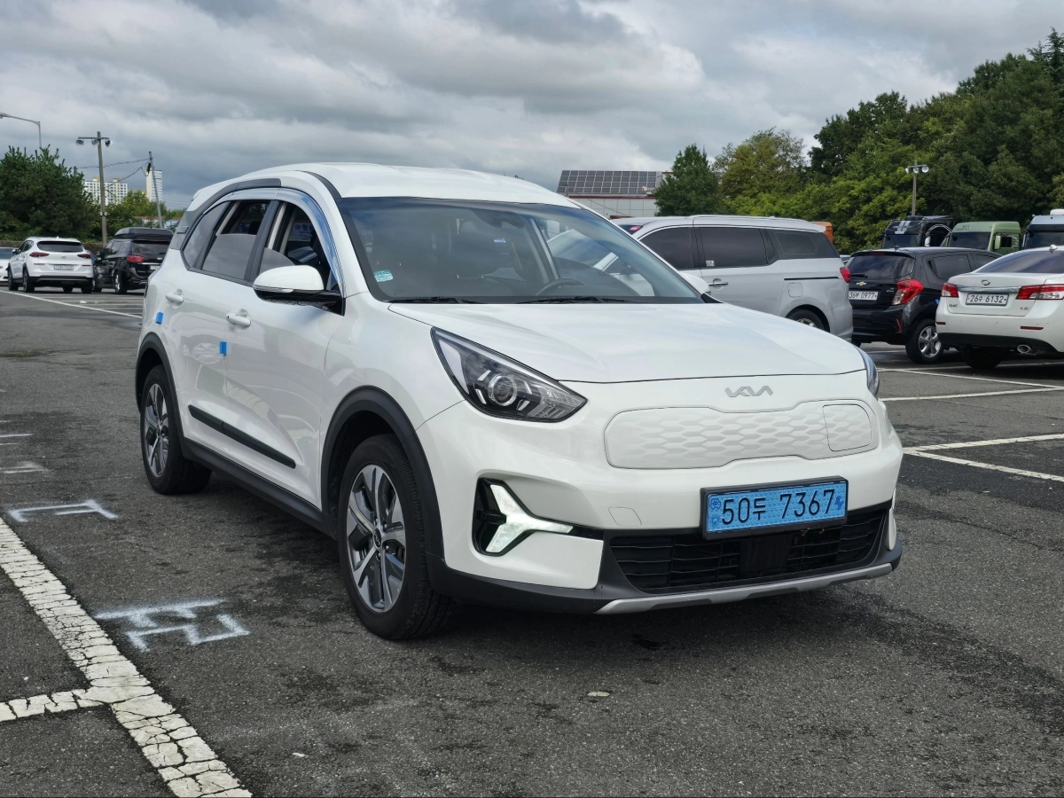 KIA NIRO PLUS