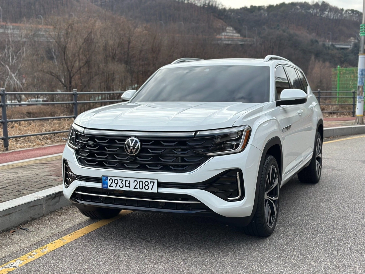 VOLKSWAGEN ATLAS 2025