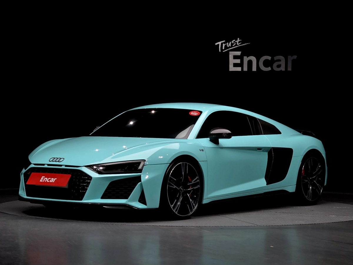 AUDI R8 4S  2021