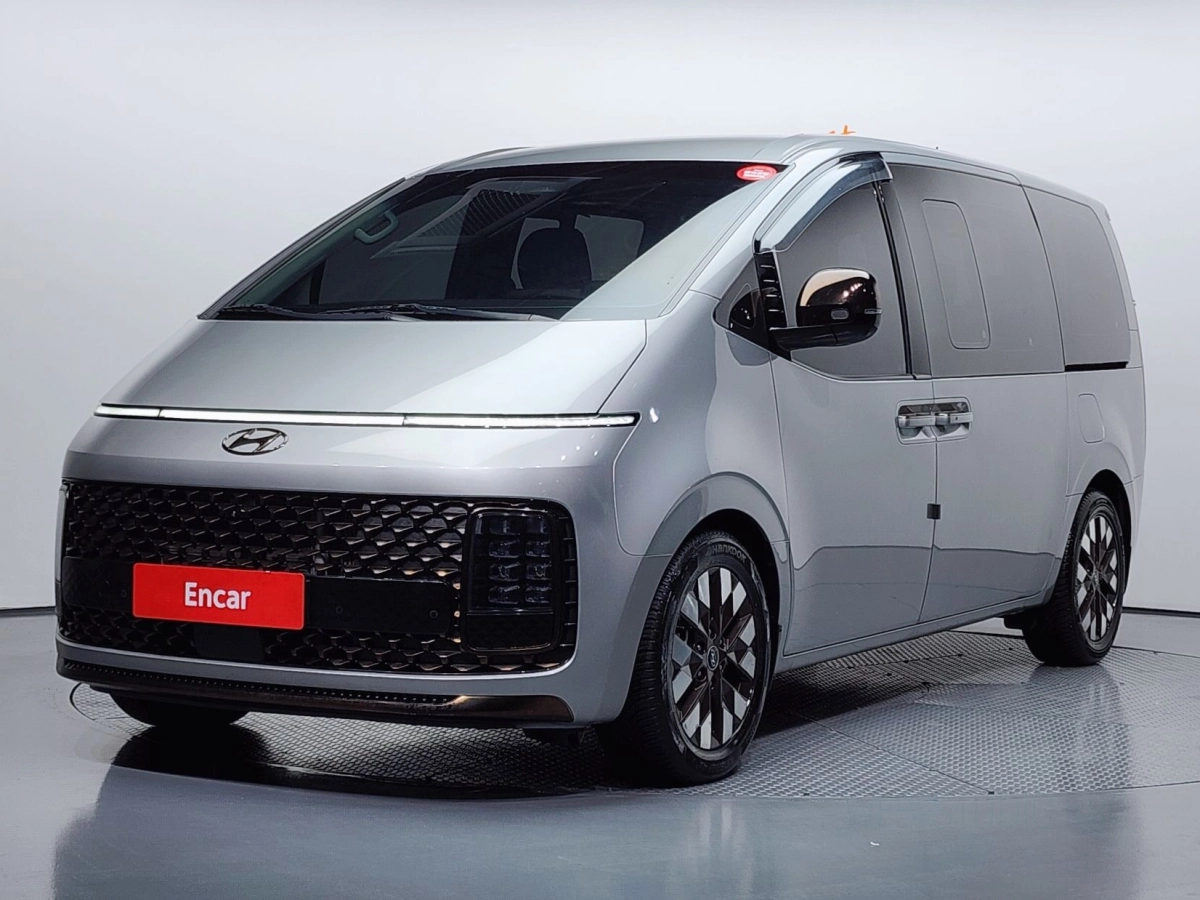 HYUNDAI STARIA 2021