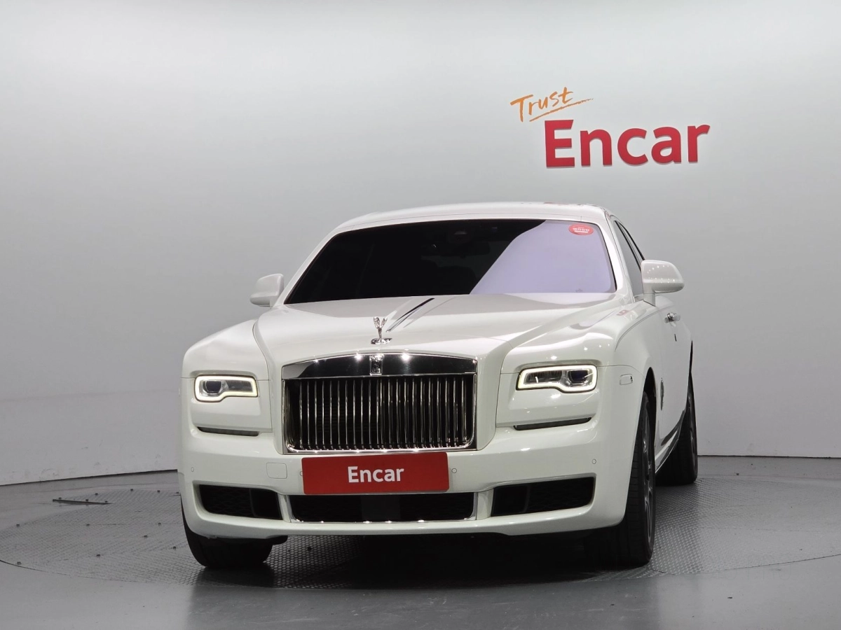 ROLLS ROYCE GHOST