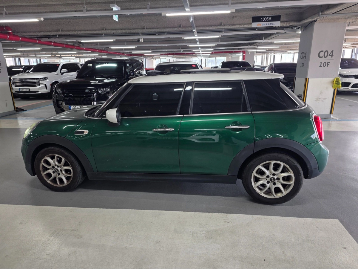 MINI COOPER