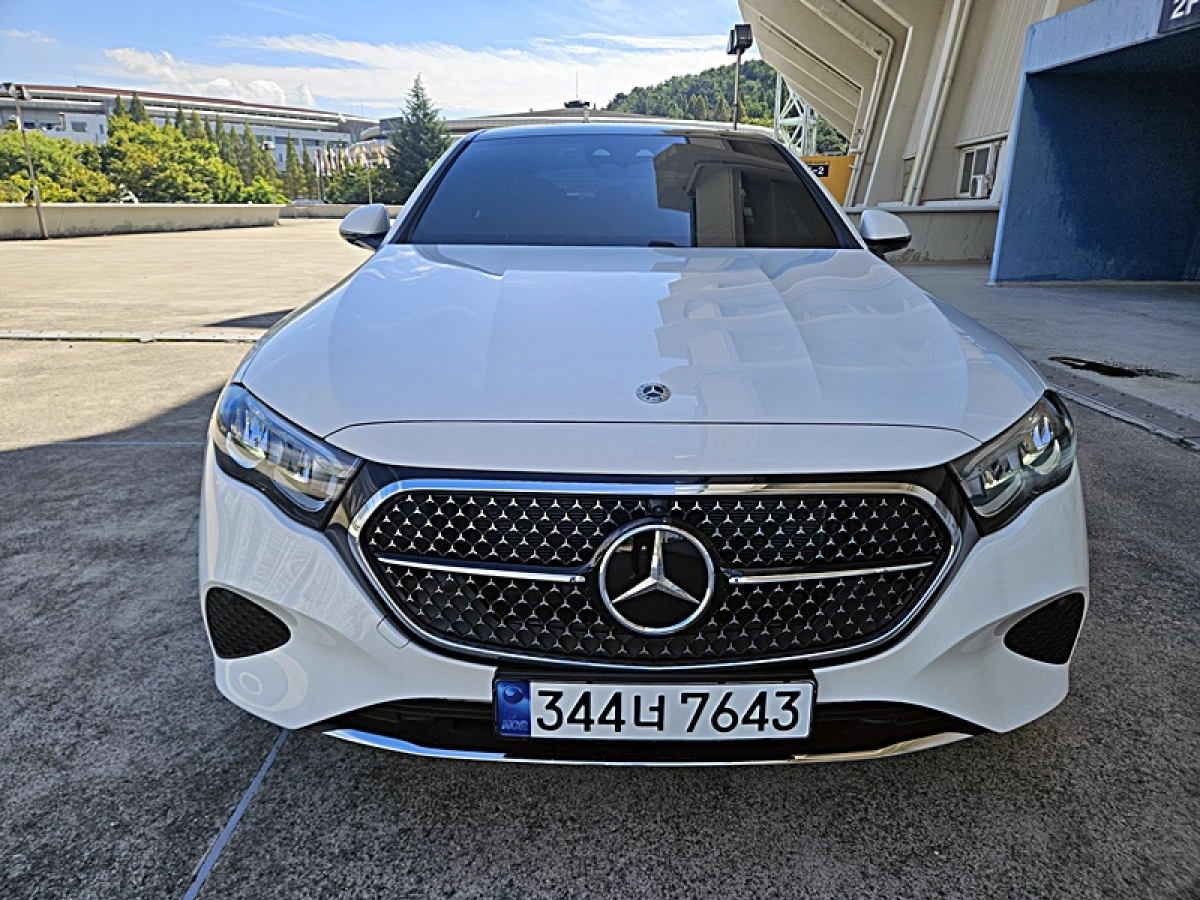 MERCEDES BENZ E-CLASS W214