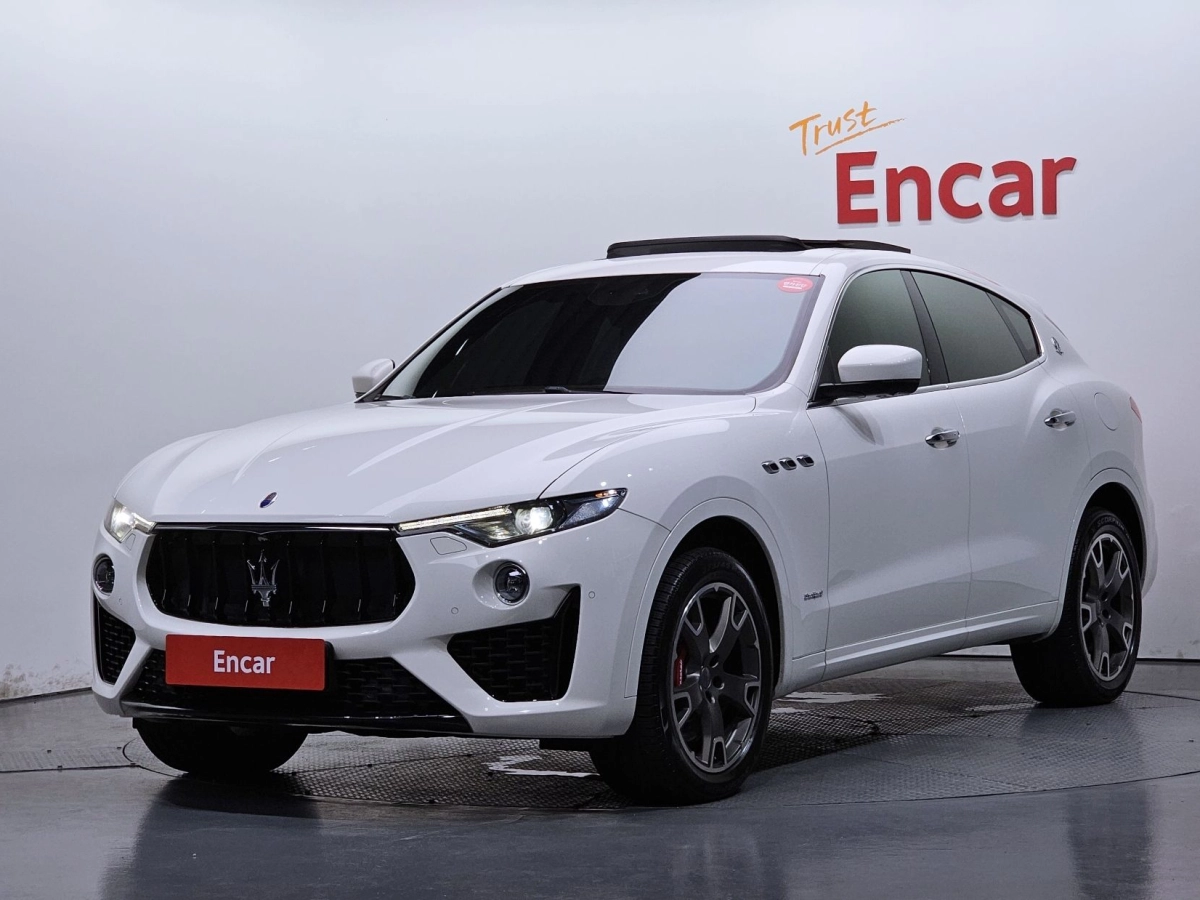 MASERATI LEVANTE  2019