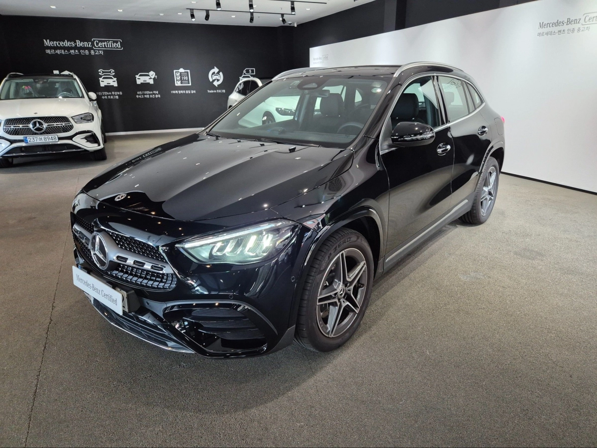 MERCEDES BENZ GLA-CLASS H247