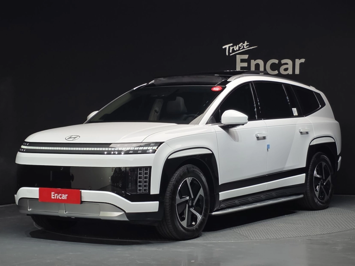 HYUNDAI IONIQ9  2025